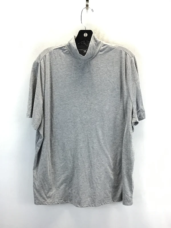 Top Short Sleeve By Shein In Grey, Size: 2x