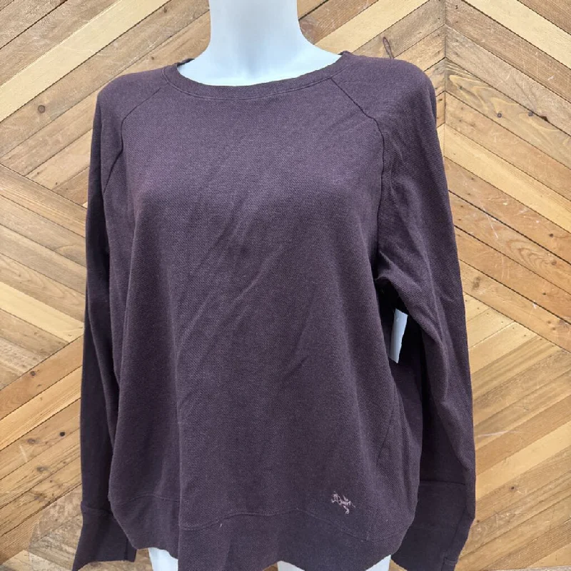 Arc'teryx - Women's Sirrus Pullover L/S Shirt - MSRP$90: Purple-women-XL