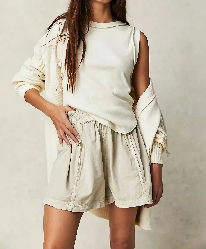 Poplin Pull On Short In Nilla Cream